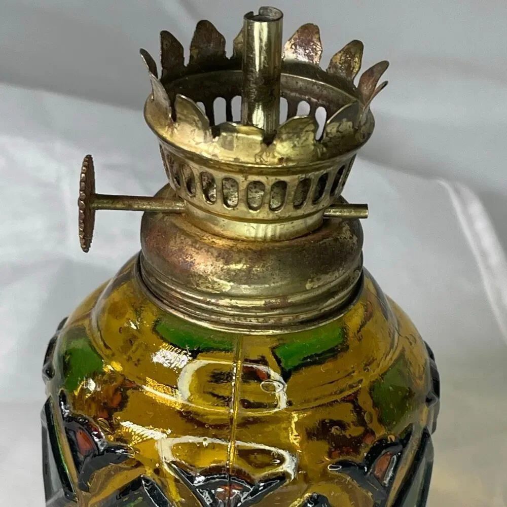 Vintage Sail Boat Brand Hong Kong U.K. Design oil lamp.